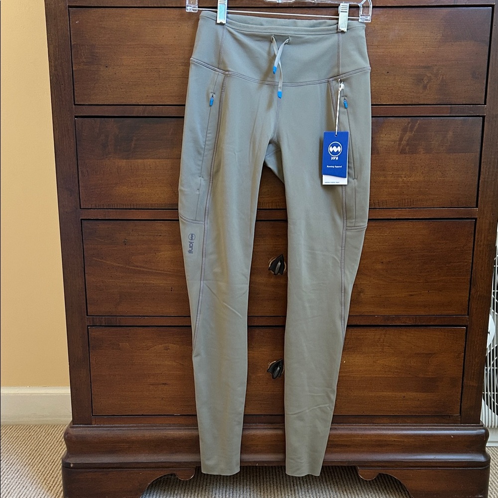 Janji Aurora Fleece Tights Women’s Small in Conifer color New with Tags